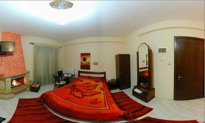 Hotel Galaxias Loutraki  Exterior photo