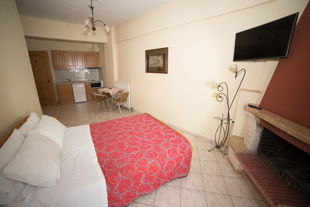 Hotel Galaxias Loutraki  Exterior photo